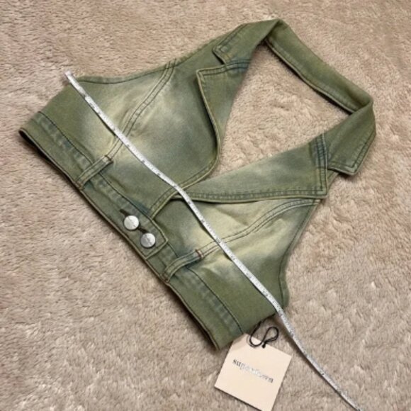 SUPERDOWN Revolve Cindy Halter Top - Picture 3 of 3